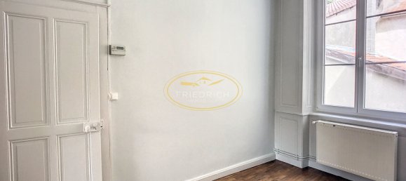 7 غرف نوم بناية في Saint-Mihiel, France رقم 86255 2