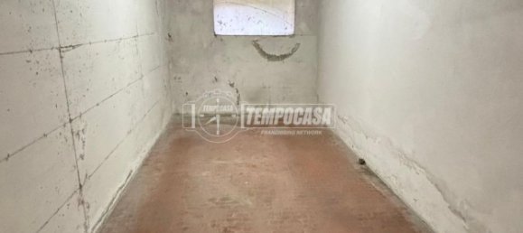 20m² Garage in Maranello, Italy No. 106351 7