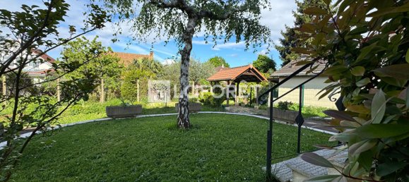 3 bedrooms House in Vitry-sur-Seine, France No. 177519 7