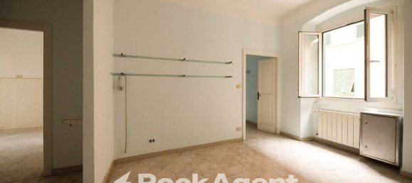 3 bedrooms Apartment in Genoa, Italy No. 99630 13