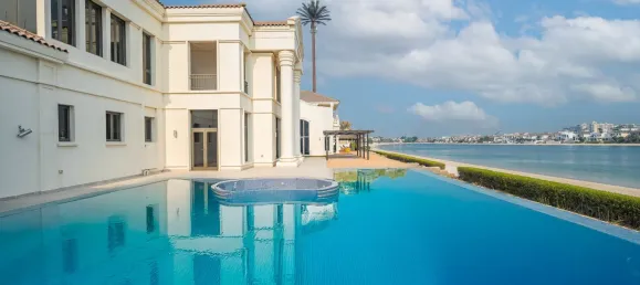 9 dormitorios almacén en venta en Palm Jumeirah, Dubai, UAE № 107878 2