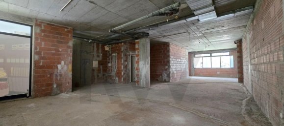 118m² Commercial property in Oeiras, Portugal No. 190234 9