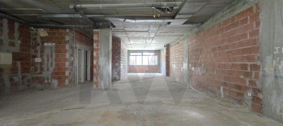 118m² Commercial property in Oeiras, Portugal No. 190234 8