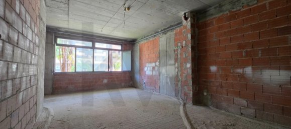 118m² Commercial property in Oeiras, Portugal No. 190234 11