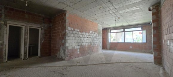 118m² Commercial property in Oeiras, Portugal No. 190234 10