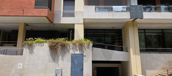 118m² Commercial property in Oeiras, Portugal No. 190234 32