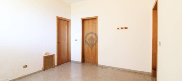 Дом с 4 комнатами в Коррополи, Италия № 99960 11