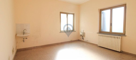 Дом с 4 комнатами в Коррополи, Италия № 99960 13