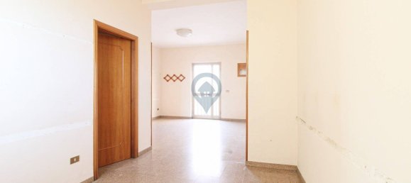 Дом с 4 комнатами в Коррополи, Италия № 99960 6