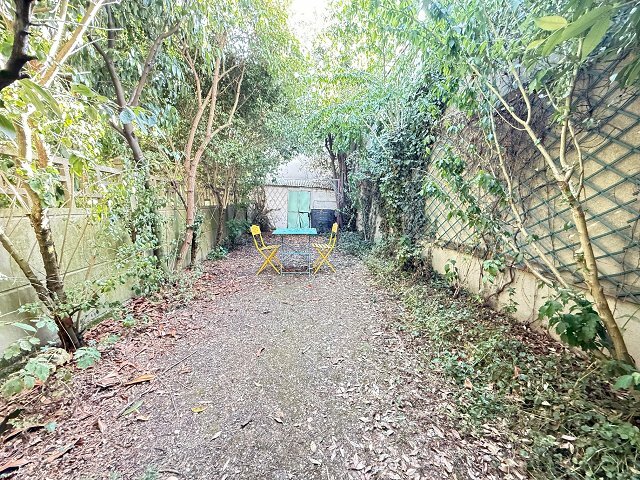 3 bedrooms House in Maisons-Alfort, France No. 297156