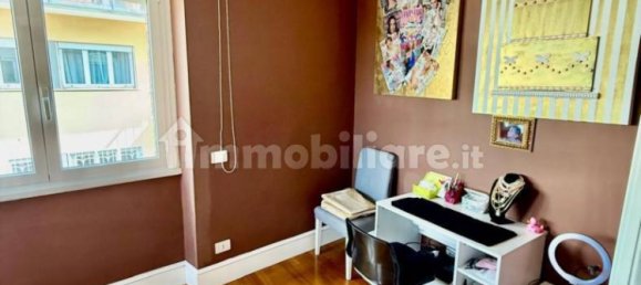 2 Schlafzimmer Wohnung in Rome, Italy, Nr. 273919 13