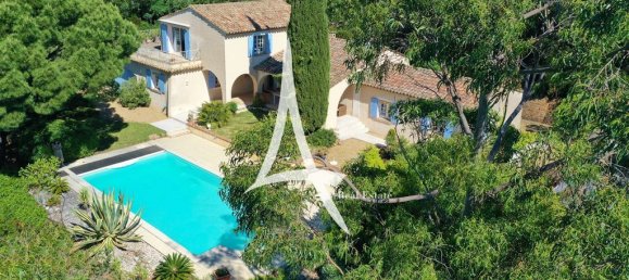 4 bedrooms Villa in La Croix-Valmer, France No. 344880 2