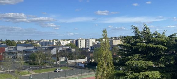 2 chambres Appartement à Saint-Jean-de-Braye, France No. 60092 6