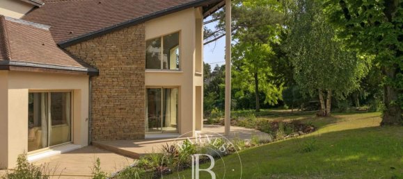 6 bedrooms House in Igny, France No. 180738 19