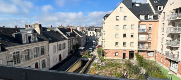 Apartamento de 3 dormitorios en Orleans, France No. 67255 4