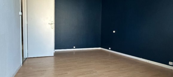 Apartamento de 3 dormitorios en Orleans, France No. 67255 6