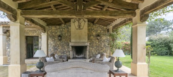 9 bedrooms Villa in Mougins, France No. 1685 7