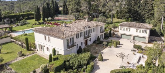 9 bedrooms Villa in Mougins, France No. 1685 5