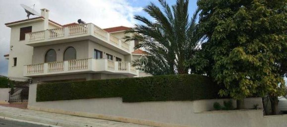 5 bedrooms Commercial property in Agios Athanasios, Cyprus No. 19157 6