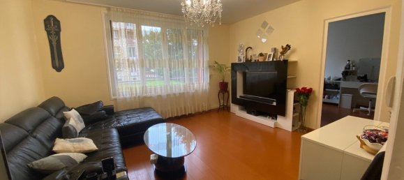 Apartamento de 2 dormitorios en La Chapelle-Saint-Luc, France No. 41241 2