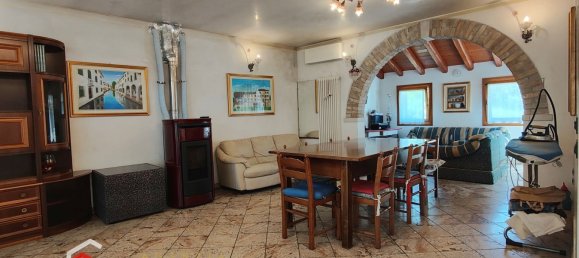 Дом с 5 спальнями в Карбонера, Италия № 328852 5