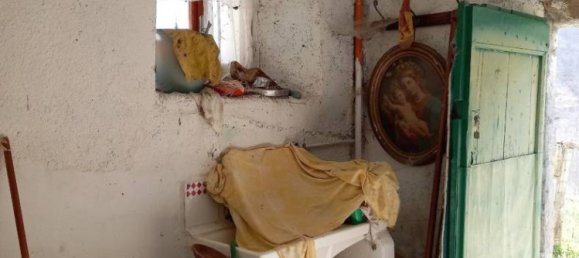 6 bedrooms House in Fontanigorda, Italy No. 280983 22