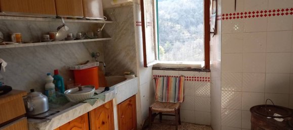 6 bedrooms House in Fontanigorda, Italy No. 280983 7