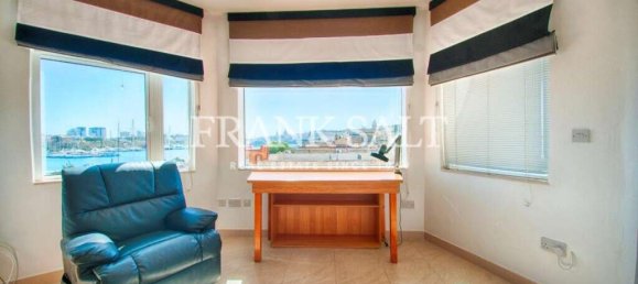 3 chambres Maison de ville à Ta' Xbiex, Malta No. 8930 6