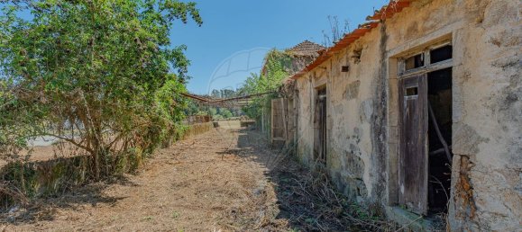 9 bedrooms House in Oliveira de Azemeis, Portugal No. 246819 2