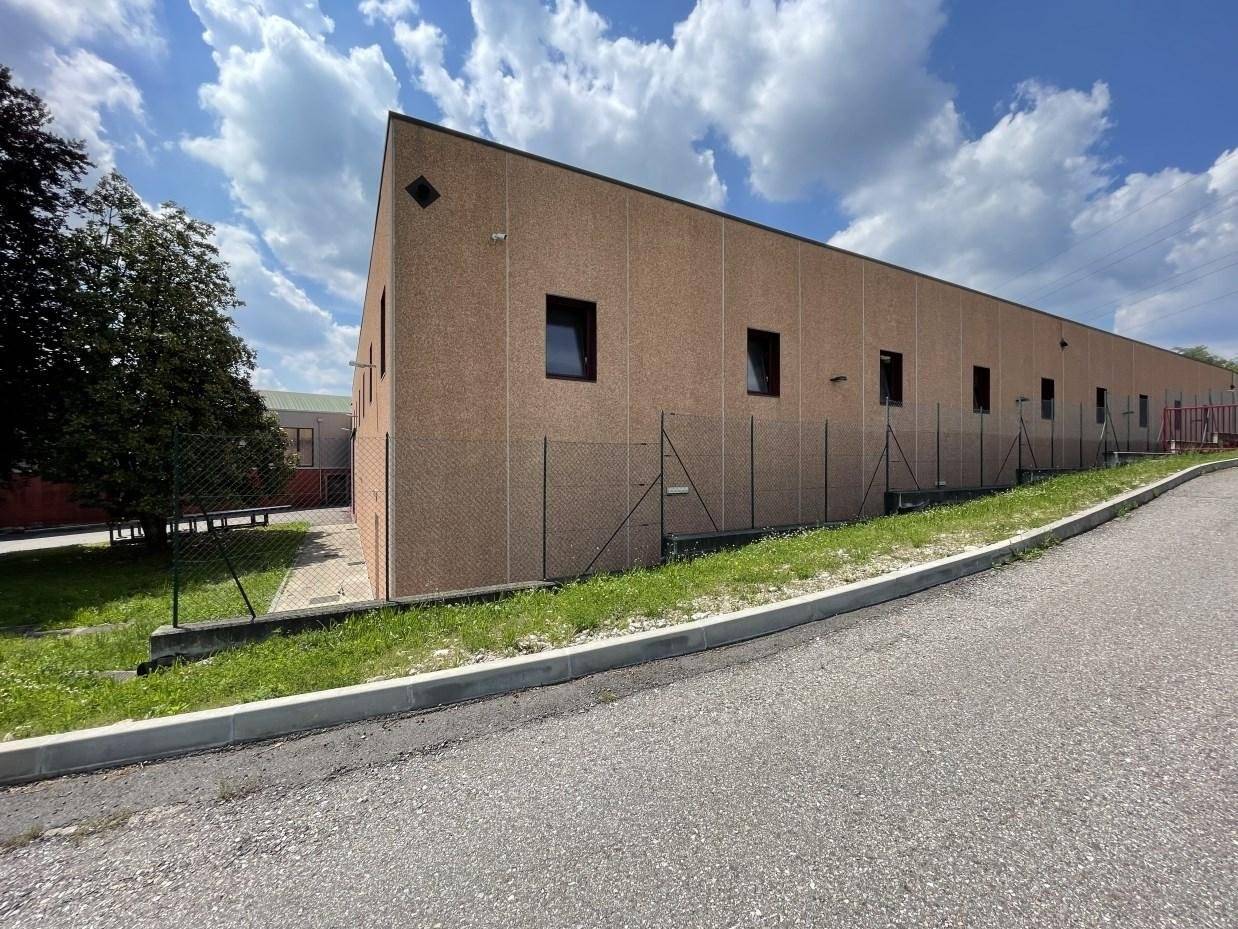 8386m² Warehouse in Castiglione Olona, Italy No. 94117