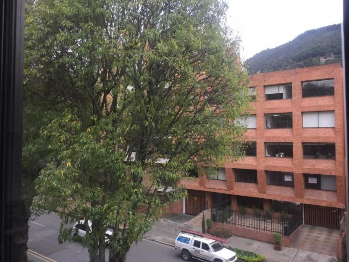 3 bedrooms House in Bogota, Colombia No. 14297