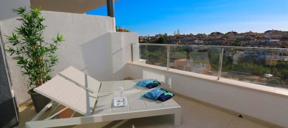 Apartamento de 2 dormitorios en Alicante, Spain No. 202103 7