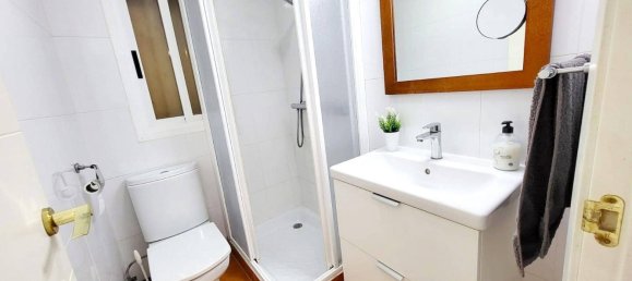 4 bedrooms Apartment in Valencia, Spain No. 177270 10