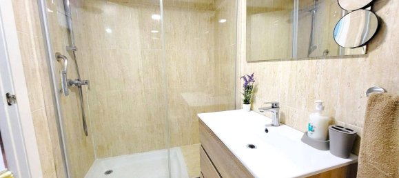 4 bedrooms Apartment in Valencia, Spain No. 177270 11