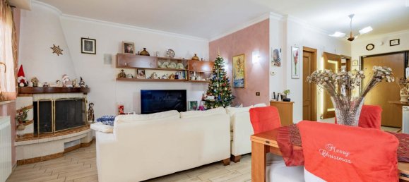 4غرفة فيلا في Rome, Italy رقم 189422 4