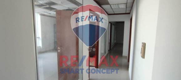 Büro in Al Khalidiya, UAE 220m², Nr. 23233 8