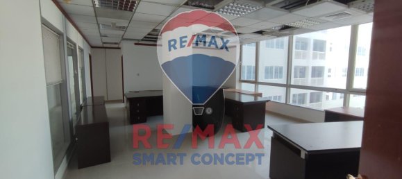 Büro in Al Khalidiya, UAE 220m², Nr. 23233 6