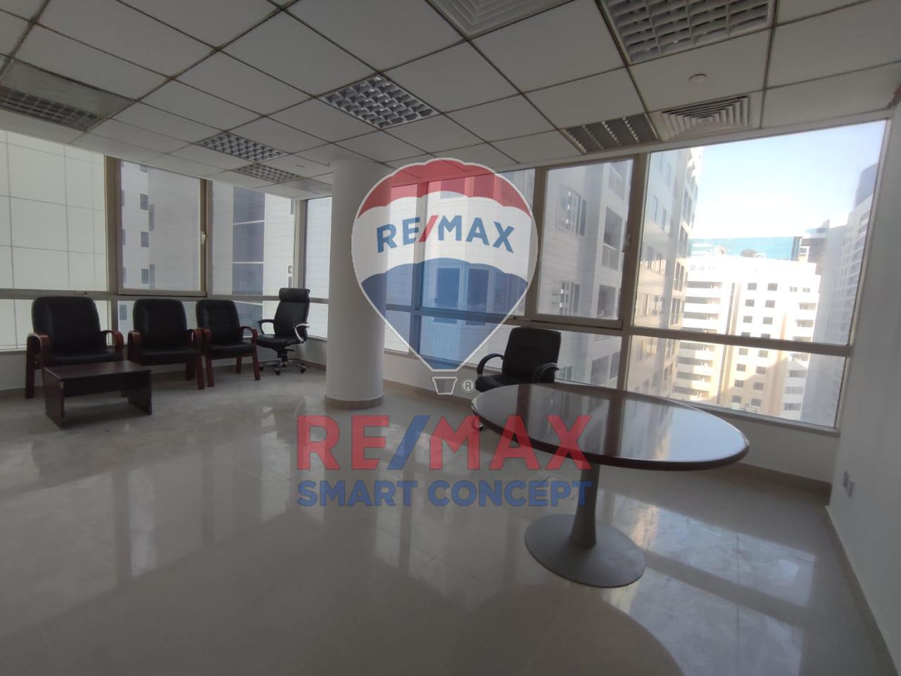 Büro in Al Khalidiya, UAE 220m², Nr. 23233