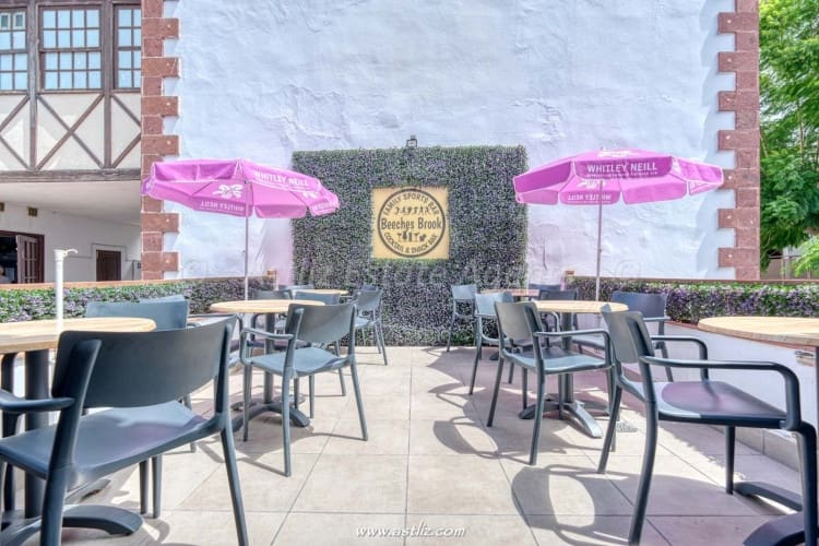 Propriété commerciale à Santiago del Teide, Spain 70m² No. 205811