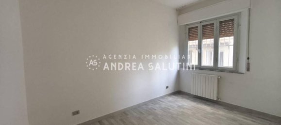 Apartamento T2 em Pontedera, Italy N.º 351999 16