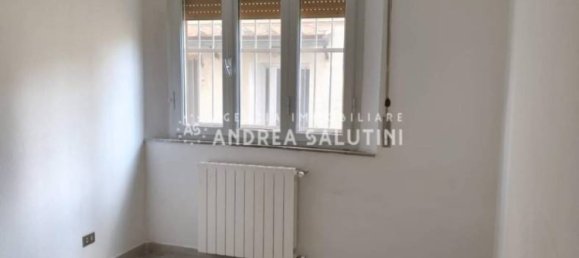 Apartamento T2 em Pontedera, Italy N.º 351999 17