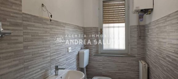 Apartamento T2 em Pontedera, Italy N.º 351999 9