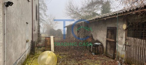 10غرفة فيلا في Gazzola, Italy رقم 79128 26