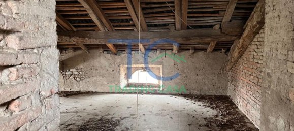 10غرفة فيلا في Gazzola, Italy رقم 79128 23