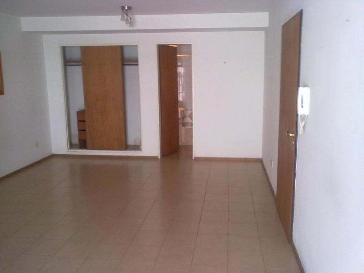 Estudio en San Isidro, Argentina No. 90916