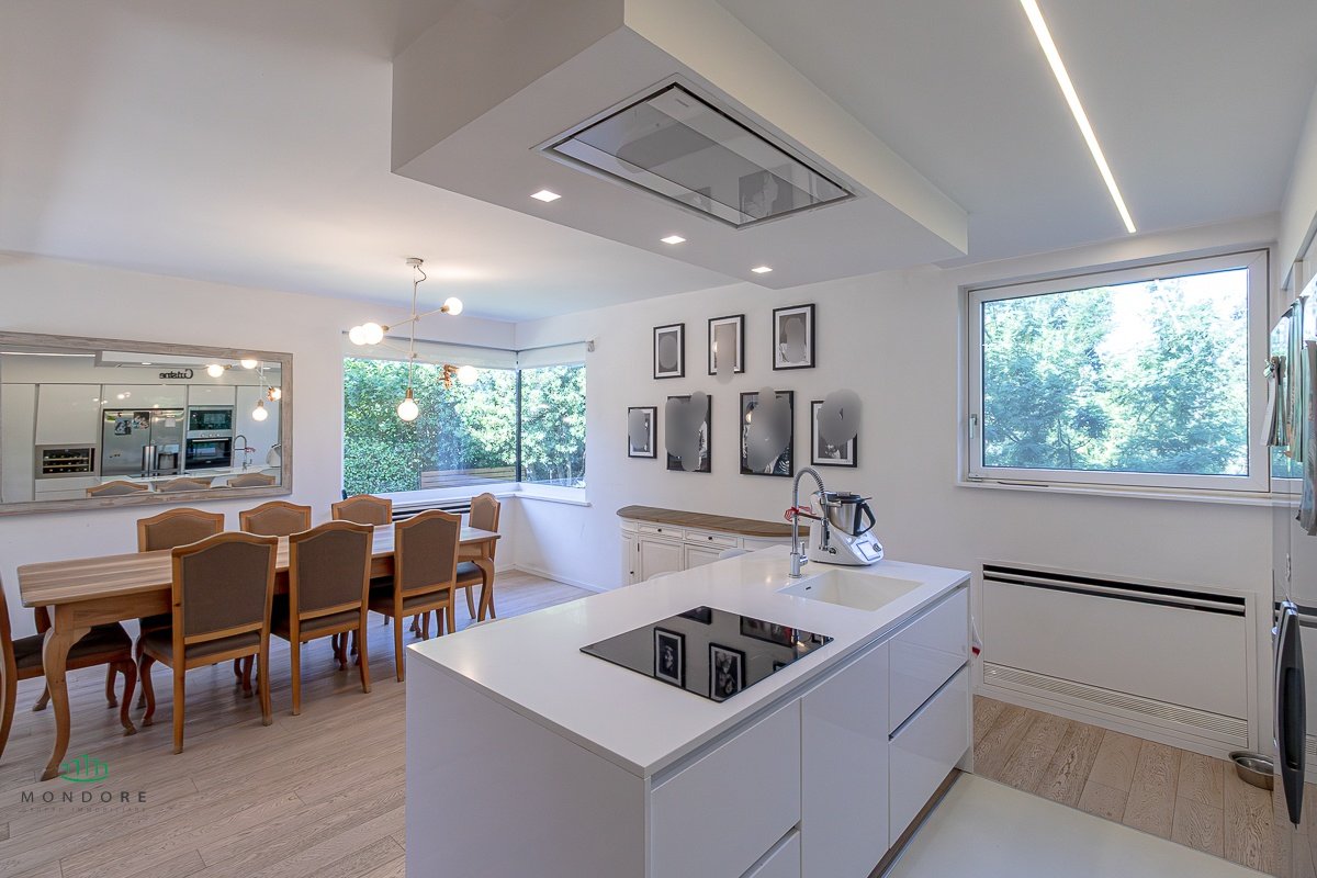 Casa de 4 dormitorios en Bologna, Italy No. 320747