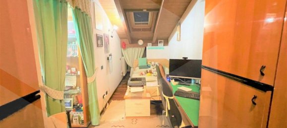 4غرفة شقة في Fiorano Modenese, Italy رقم 22661 6