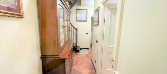 4غرفة شقة في Fiorano Modenese, Italy رقم 22661 10