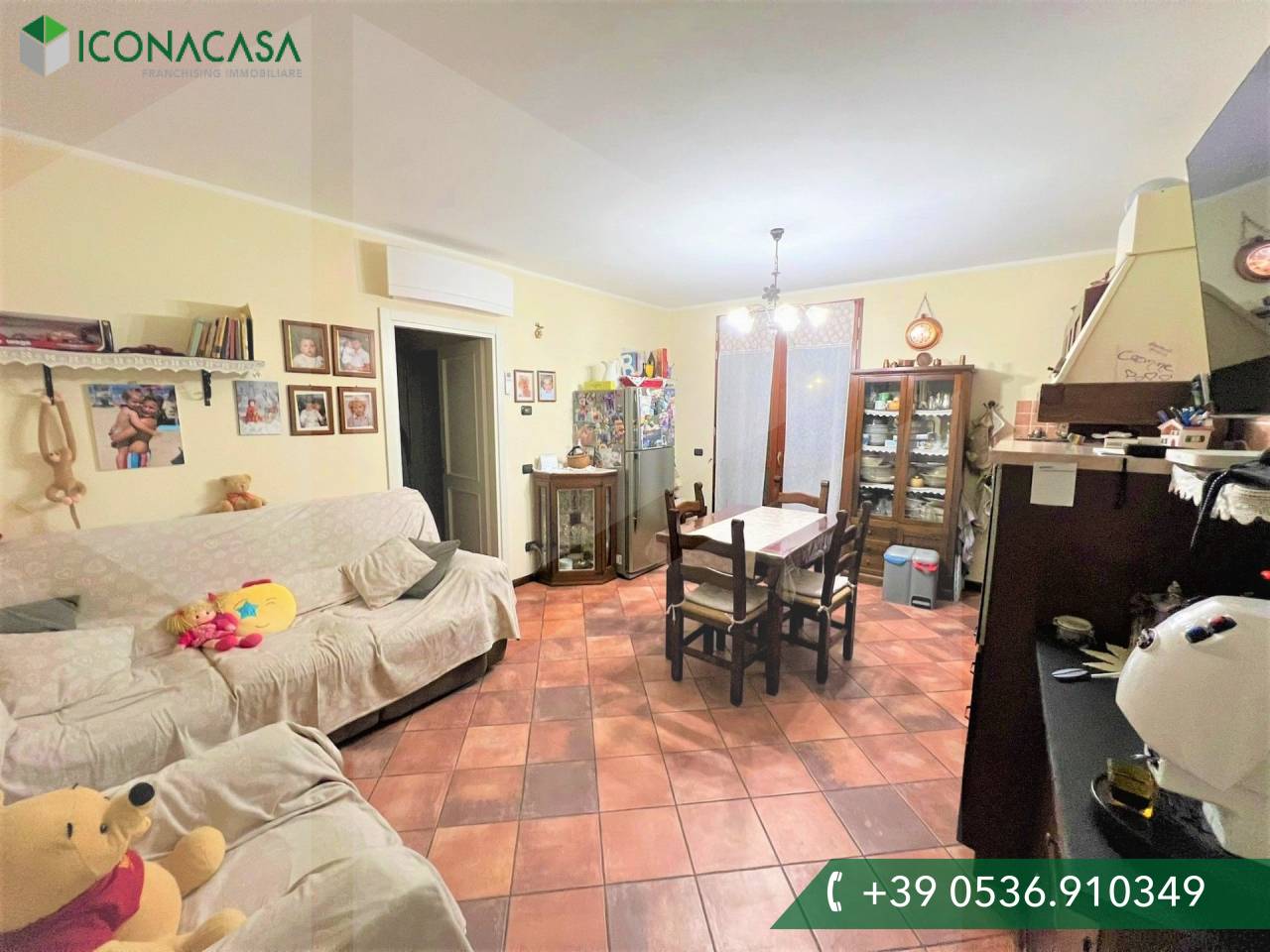 4غرفة شقة في Fiorano Modenese, Italy رقم 22661