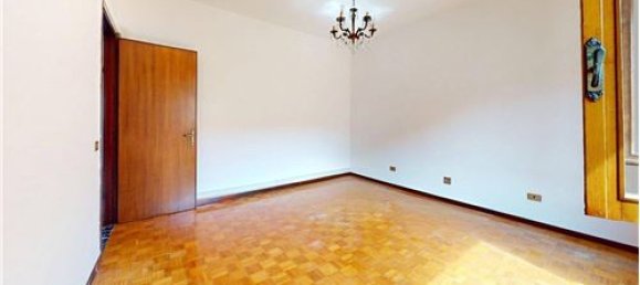 2 bedrooms Apartment in Padua, Italy No. 298623 21